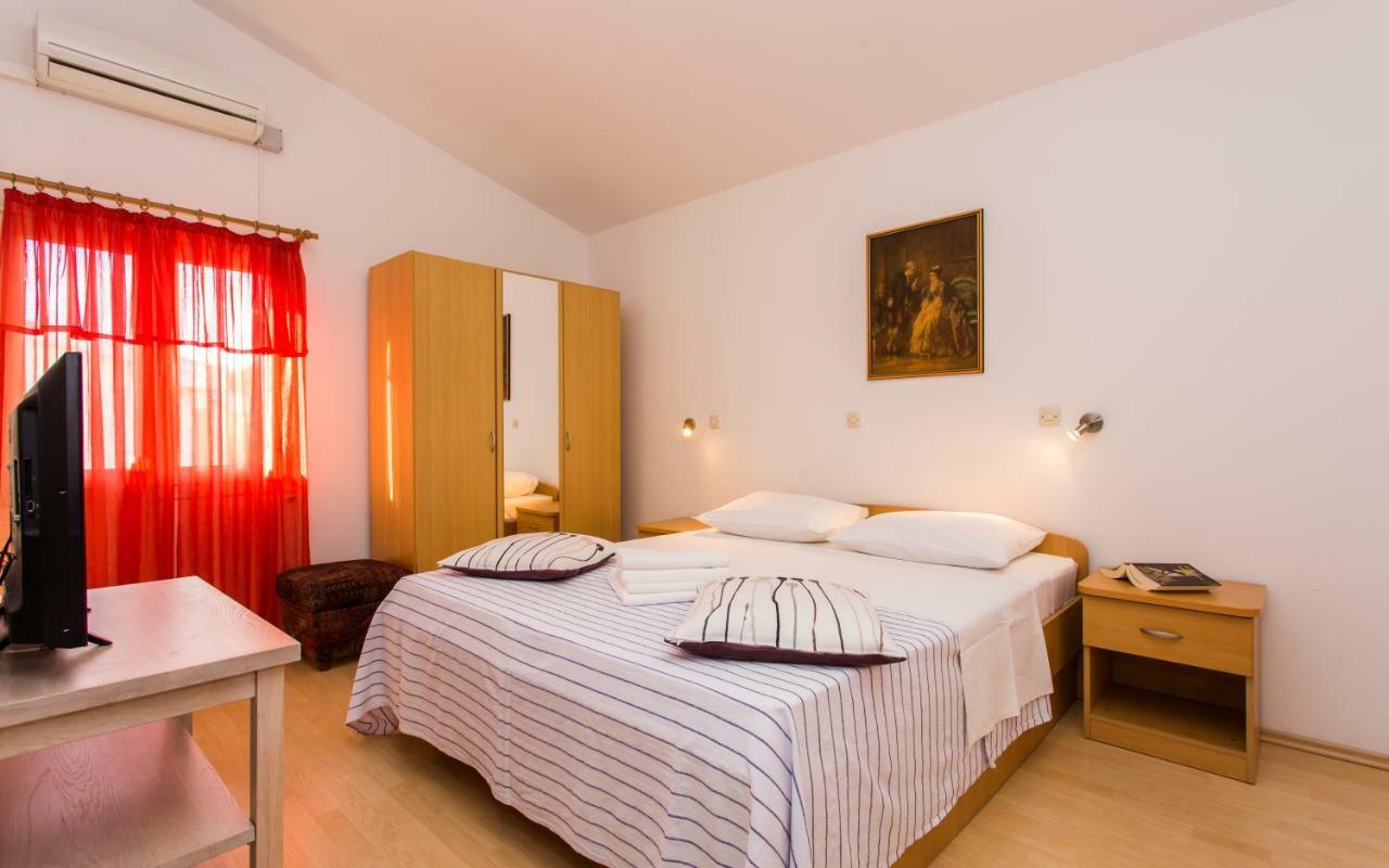 Apartments Luka Башка Экстерьер фото