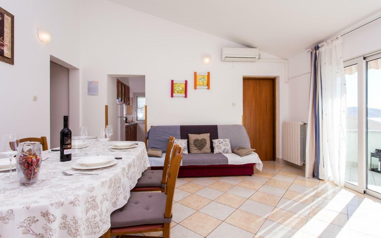 Apartments Luka Башка Экстерьер фото