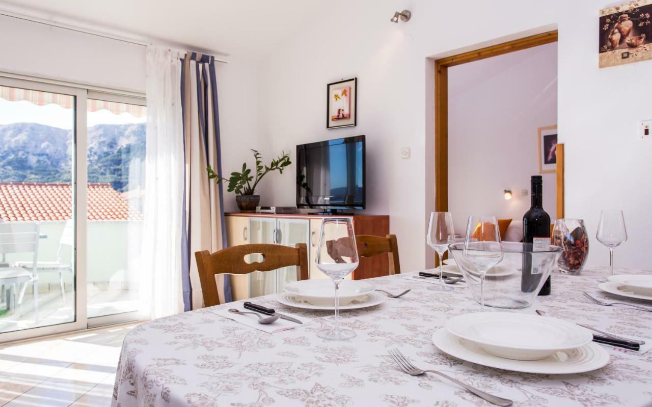 Apartments Luka Башка Экстерьер фото