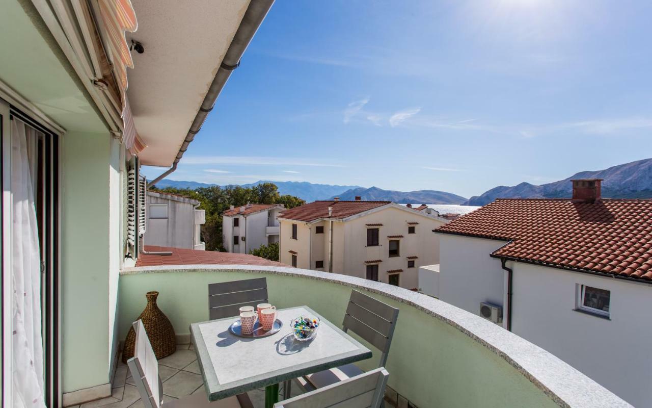 Apartments Luka Башка Экстерьер фото