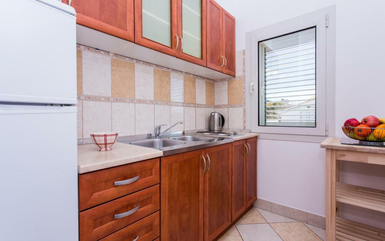 Apartments Luka Башка Экстерьер фото